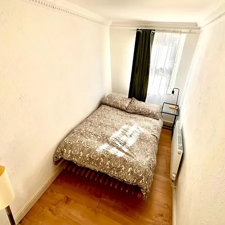Flat 3 Stay In Aldgate Apartments London Exterior photo