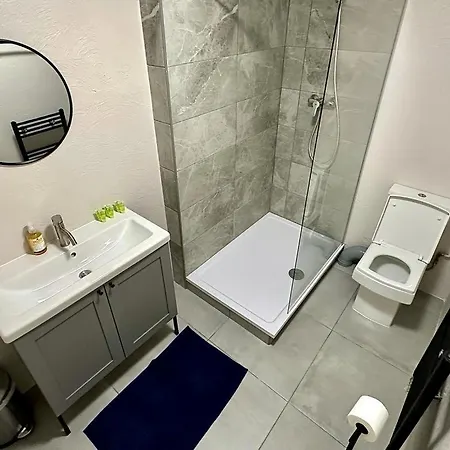 Flat 3 Stay In Aldgate Apartments London Exterior photo