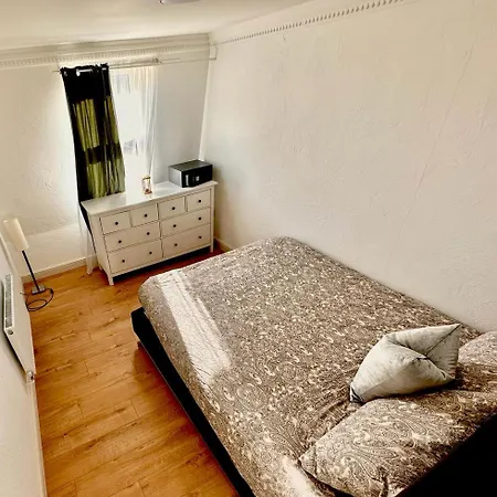 Flat 3 Stay In Aldgate Apartments London Exterior photo