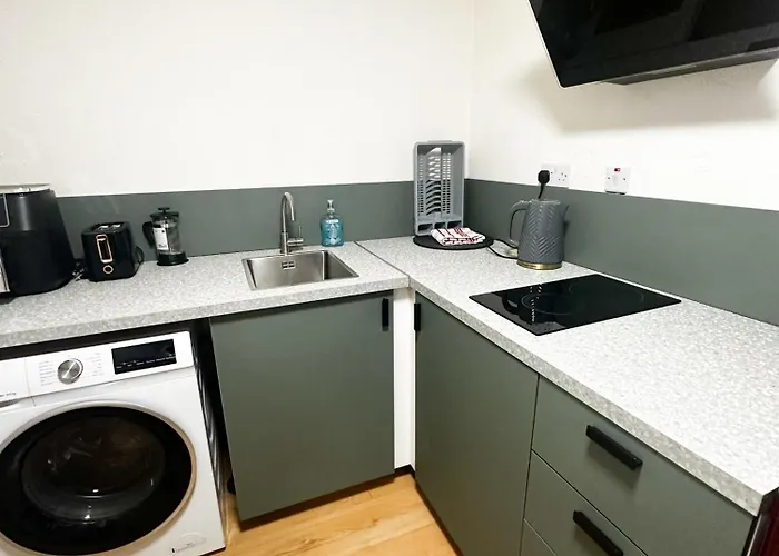 Flat 3 Stay In Aldgate Apartments